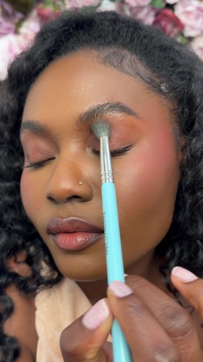 Spring Makeup Tutorial: Achieve a Natural Look with the Groundwork Sisters Palettes