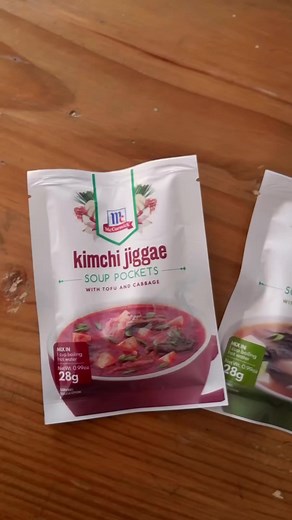 You can make Bacon and Corn Chowder, Kimchi Jiggae, and Tofu Miso soup with these packets from McCormick. #yummyfinds #mccormicksouppockets | Yummy PH