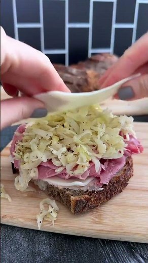 Marble rye bread for St.Patrick’s day #marbleryebread #recipe