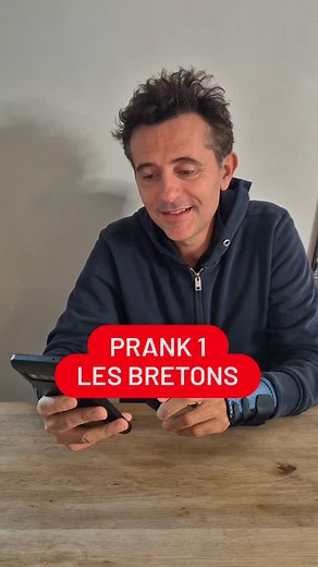 Olivier Giraud on Instagram: "🍴Si tu veux diner à 22h en Bretagne, reste à Paris! 🍴If you want to eat at 10 PM in Brittany, stay in Paris! #paris #bretagne #breizh_vibes #breizh #quimper #creperie #crepes #restaurant"