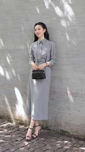 Trong ánh nhìn đầu tiên, thiết kế tinh giản hiện lên như biểu tượng của sự điềm tĩnh và phong thái vượt thời gian. SM236 x CV236 ----------- Reach us at Store: 65 Nguyen Trai, Ben Thanh Ward, District 1, HCMC Hotline: 0585886899 ----------- Copyright Music: Jee Music - VH Remix - Bài hát và mọi quyền liên quan thuộc về tác giả, ca sĩ và đơn vị sở hữu bản quyền | Ferríni Clothing