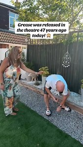 Now I feel old! #grease #funny #theatre @darrendryan @grease_uk | Therese Ryan Fun