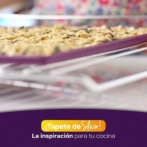 Con el Tapete Silicón prepara deliciosos postres o recetas de sal. Ideal para hornear, refrigerar y congelar. ¡Innova en la cocina con deliciosas preparaciones! | Tupperware Colombia