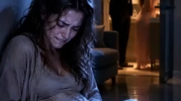 While I Was in Labour | Mini Novela Completa