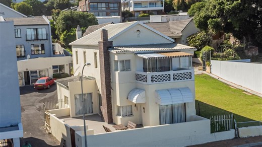 R 9 950 000 | 7 Bedroom House in Gordon's Bay Village | Private Property