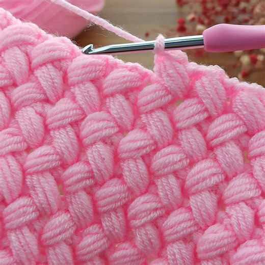 This model is amazing.!! Very different and easy crochet pattern explanation for beginners. #crochet #knitting | Aslı ile sanatsal tasarımlar