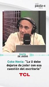 322K views · 4.4K reactions | FÚTBOL ESCRITORIO  La U denunció a Colo Colo por una supuesta comunicación de Jorge Almirón con su cuerpo técnico mientras estaba inhabilitado para dirigir en el partido contra Huachipato. En #PautaDeJuego, @coke_hevia asegura que los equipos deben dejar de buscar ventajas en los tribunales. ¿Qué te parece? Auspiciado por @tcl.cl | Radio Pauta | Facebook