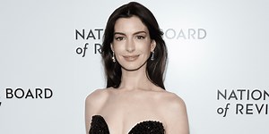 Anne Hathaway's Trendy Micro Bangs Are Very 'Devil Wears Prada'