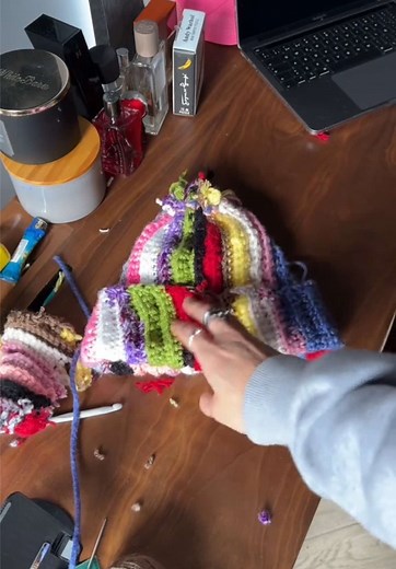 Cómo hacer un gorro tejido a crochet