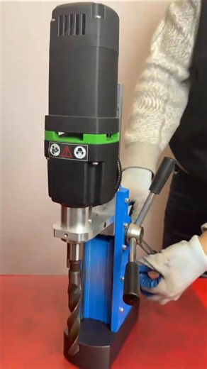 Magnesite MDT 55 magnetic drill forward and reverse rotation step less speed.