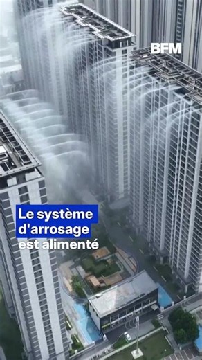 Chine: des brumisateurs géants sur les toits d'immeubles résidentiels