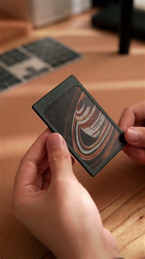 I found a 4-inch, 4-color e-ink screen with a pre-connected communication module