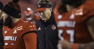 Satterfield learned of the death of his father before Saturday's game against Kentucky