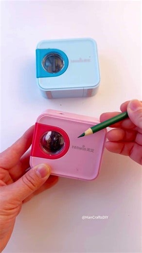 A good-looking and easy-to-use pencil sharpener