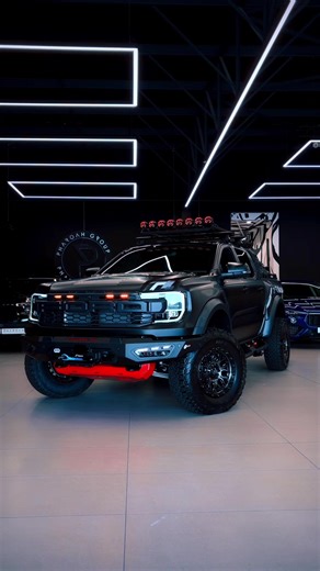 Transformación del Ford Raptor por 6ixpck Customs