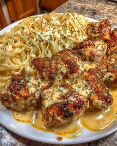 Garlic Butter Chicken Bites with Creamy Parmesan Pasta recipes.... Thank you Recipe in First (c.o.m.m.e.n.t ) | Knorr
