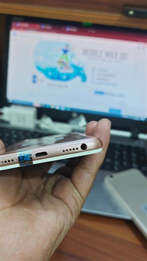 Oppo F1s.....4/64 gb......4,999 tk Model=Oppo F1s Ram=4 gb Rom=64 gb Sim Card=dual sim 4G Camera=13/16 mp Display=5.5" inche Battery=3075 mah Processor=Mediatek MT675 Features=Fingerprint (front-mounted), accelerometer, proximity, compas আমরাই দিচ্ছি সারা বাংলাদেশে ফুল ক্যাশ অন ডেলিভারি প্রোডাক্ট হাতে পেয়ে চেক করে তারপরে ফুল টাকা পেমেন্ট করবেন আপনি আপনার প্রোডাক্টটি আমাদের ডেলিভারি ম্যানের সামনে চেক করে তারপর সম্পূর্ণ টাকা পে করতে পারবেন। যদি কোন কারনে আপনার পছন্দ না হয় সেক্ষেত্রে ডেলিভারি চার