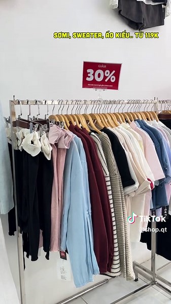 BLACK FRIDAY 2025: Dịp Mua Sắm Không Thể Bỏ Qua