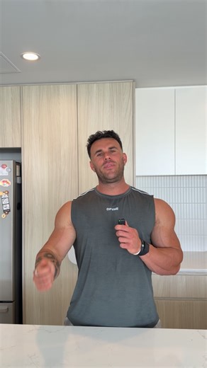 You don’t need more muscle first. You need to reveal the muscle you already built. 🚨 Want results like this? Apply for coaching via the link in bio 🚨 | callumhinze