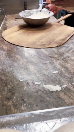 🍕🗽 Welcome to the heart of SoHo, where the spirit of NYC meets the soul of Italy at Famous Bens Of Soho! Today, we’re taking you behind the scenes to show you how we craft the quintessential New York pizza 🍅🧀. 🌟 From dough that’s hand-tossed and rises to perfection, to our secret sauce simmered to bring out the boldest flavors—every pizza at Famous Bens is a masterpiece. We use only the freshest ingredients, from locally-sourced mozzarella to vibrant, hand-picked tomatoes and aromatic basil