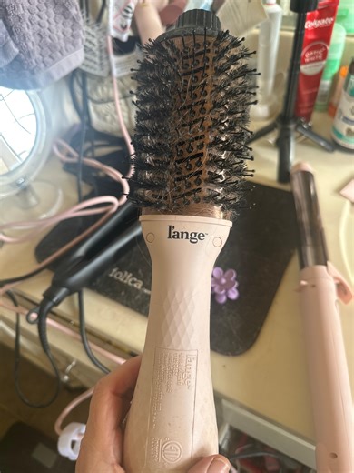 Watch One of my favorite hair tools on Amazon Live