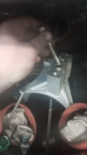 7.3 powerstroke turbo pedestal install and torque specs