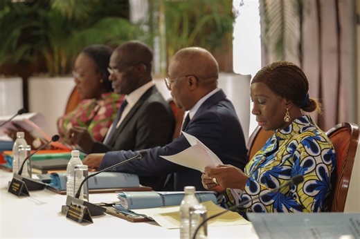 Côte d’Ivoire: le gouvernement annonce l’harmonisation du processus de création et d’accréditation des Écoles Doctorales - Abidjan.net News