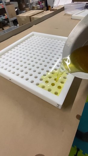 5.2M views · 10K reactions | We get a lot of requests from people who want free samples. Here’s why we always say no and what we came up with instead to make it easier for folks to give our products a try. If you’d like to try our Start Here Bundle, you can sign up here to get your discount code: https://eclairlips.com/pages/start-here-code | Eclair Lips - eclairlips.com | Facebook