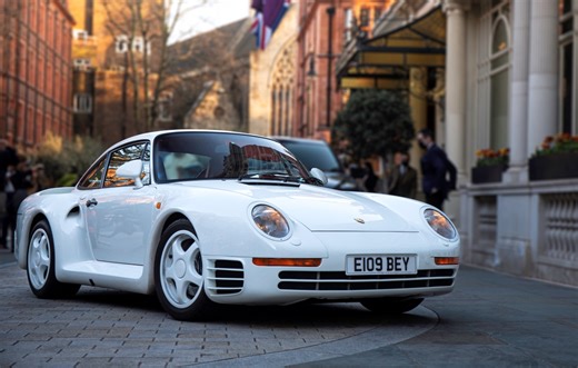 Revisiting the Legendary Porsche 959: A Rally-Bred Supercar with Modern Innovations