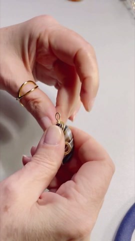 Pendant Made from Agate and Wire – Jewelry Tutorial