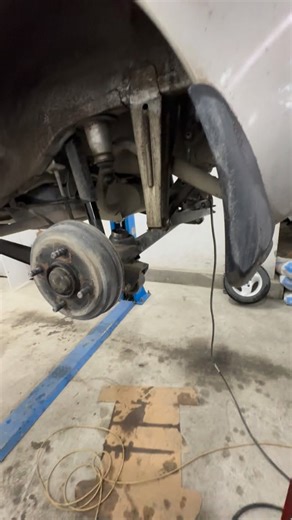 2008-yil shogirt edim buyogini kurib turibsiz👌 on Instagram