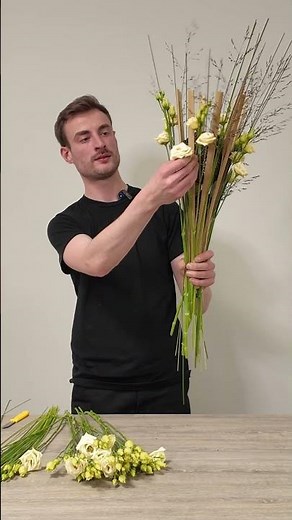 The Parisian Secret to Perfect Lisianthus Bouquets