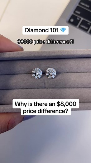 These round brilliant cut diamonds look the same at first glance, but theres an $8000 price difference 💎 Im always preaching about finding value in your diamond purchase and this is the perfect example 💍 #roundbrilliantcut #rounddiamond #roundengagementring #ringshopping #engagementrings #diamondeducation #thejewelstandard