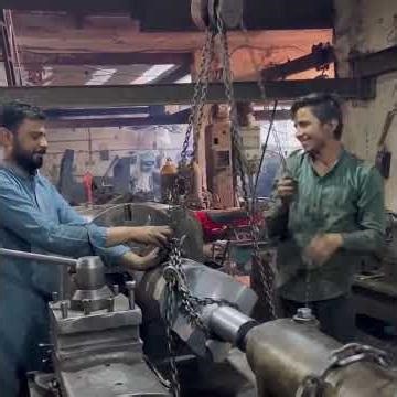 Forging Giant Crankshaft with 100-Year-Old Technology 🔥