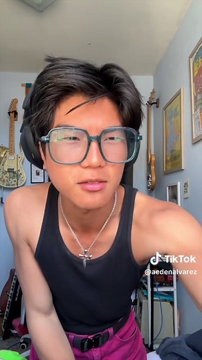 Sing Duet of 'Titanium' with Karaoke Support