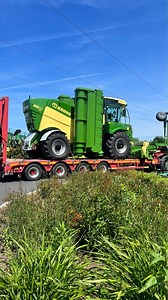 New Grass King edition BiG M 450 in for PDI 😎🌱👑 #krone #agriculture #bigm #grassking #reels #mower #silage #machinery | Farmhand LTD