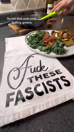 Replying to @ballman4425 clearly #cookingwithtimecapsule #bltsalad #subliminalmessages