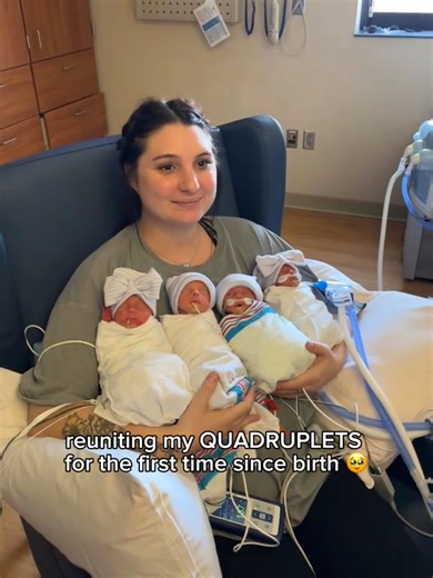 9.2K views · 162 reactions | This make me sad but I’m so thankful for my babies 凉凉 #fyp #foryoupage #viral #trending #quadmoms #quadruplets #identicaltwins #twosetsoftwins #thefabfour #carmackquads #reels | Twin pregnancy | Facebook