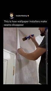 👨‍🎨 Professional wallpaper installers use a combination of precision, technique, and the right tools to make seams virtually invisible. The process starts with careful wall preparation—smoothing, cleaning, and priming the surface so the paper adheres evenly. Installers then measure and cut each strip with exact alignment in mind, ensuring that patterns match perfectly from one panel to the next. As the wallpaper is applied, they use smoothing tools to press the edges tightly together, removing