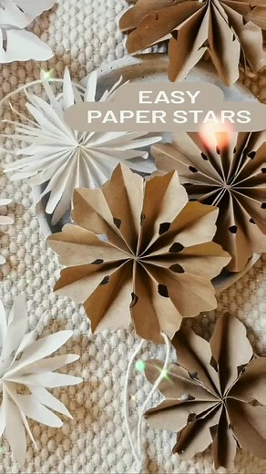 Étoiles en Papier DIY : Décorations de Noël