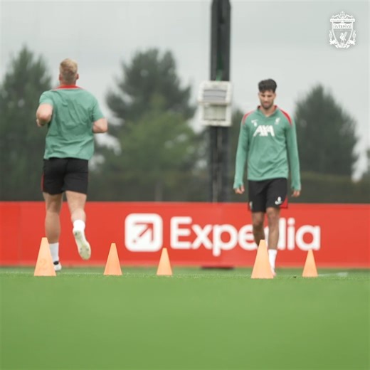 Returning Reds get put through their paces 🔋 Watch Inside Training on LFCTV GO - the home of pre-season coverage this summer. Subscribe now and get one month free: lfc.tv/3VVe7Zm ✅ | Liverpool FC