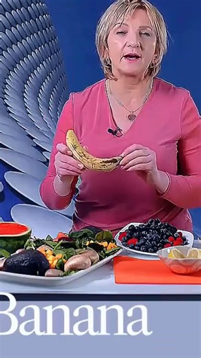 Banana mask for glowing skin? Try this!