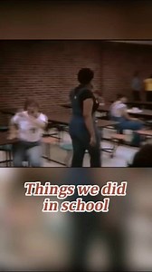 1.8M views · 10K reactions | The schools in the '90s were the best ♥️✨ #nostalgia #schoollife #memories #schooldays #america #throwback #oldisgold #retro #kids #childhood #usa #fyp #90s | Retro Vibes USA | Facebook