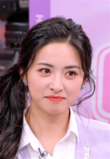 Hello Saturday Preview: A Fun Cultural Journey