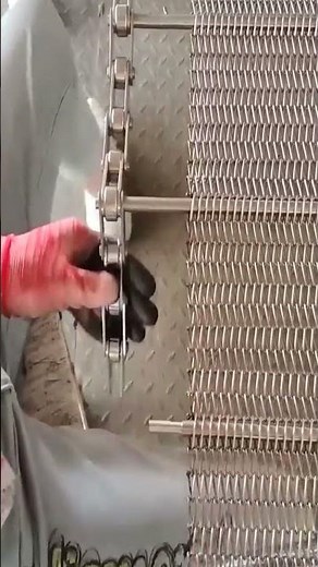 Conveyor chain plate installation process #automobile #tools