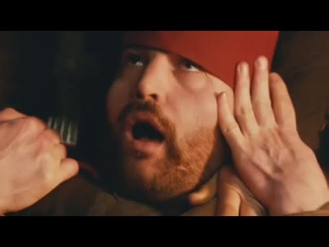 Man strangle guard to death