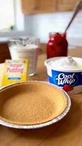 Easy 4-Ingredient Strawberry Vanilla Cool Whip Swirl Pie Creamy Strawberry Vanilla Cool Whip Swirl Dream Pie Ingredients: 1 pre-made graham cracker pie crust (9-inch) 1 tub Cool Whip, thawed (8 oz) | Easy Recipes
