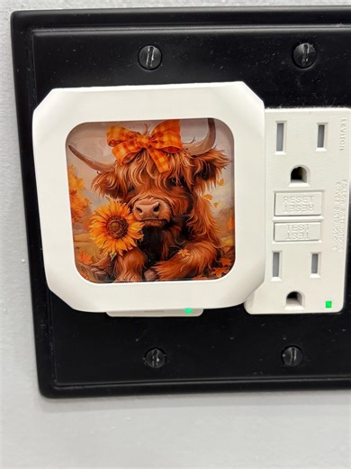 Highland Cow Night Light, Sunflower Cow Plug in Night Light, Farmhouse Decor, Dusk to Dawn Light Sensor, Cute Cow Gift - Etsy