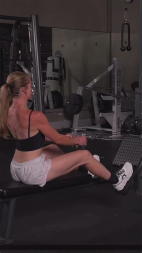 Fix Your Seated Cable Row Form Fast! #gymtips #backworkout #fitnesscoach