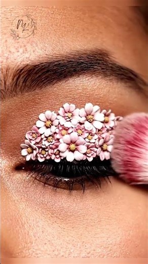 ASMR magically eyeshadow 💫